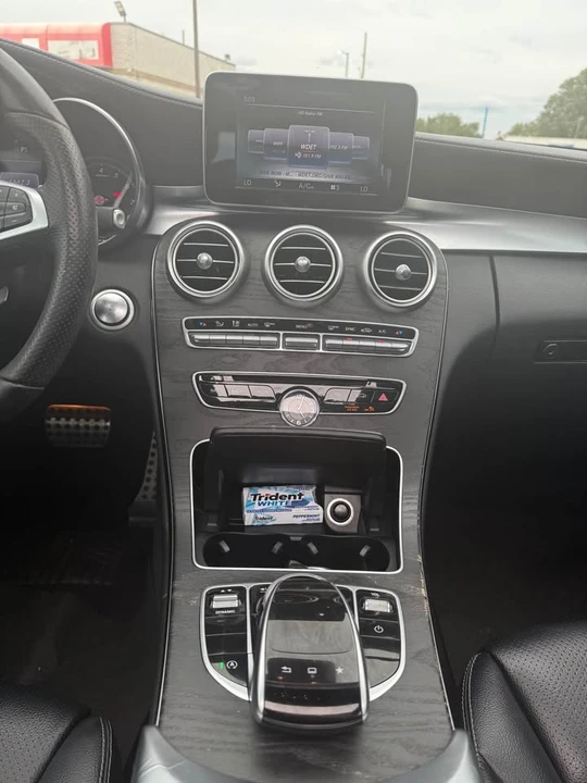 2016 Mercedes-Benz W205 C-Class - Image 10 of 16