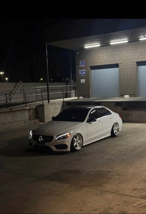 2016 Mercedes-Benz W205 C-Class - Image 7 of 12