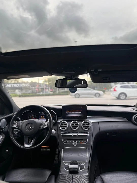 2016 Mercedes-Benz W205 C-Class - Image 13 of 17