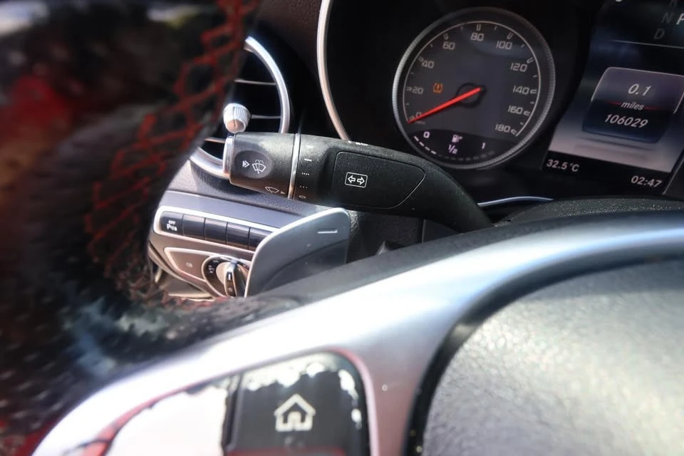 2016 Mercedes-Benz W205 C-Class - Image 18 of 19