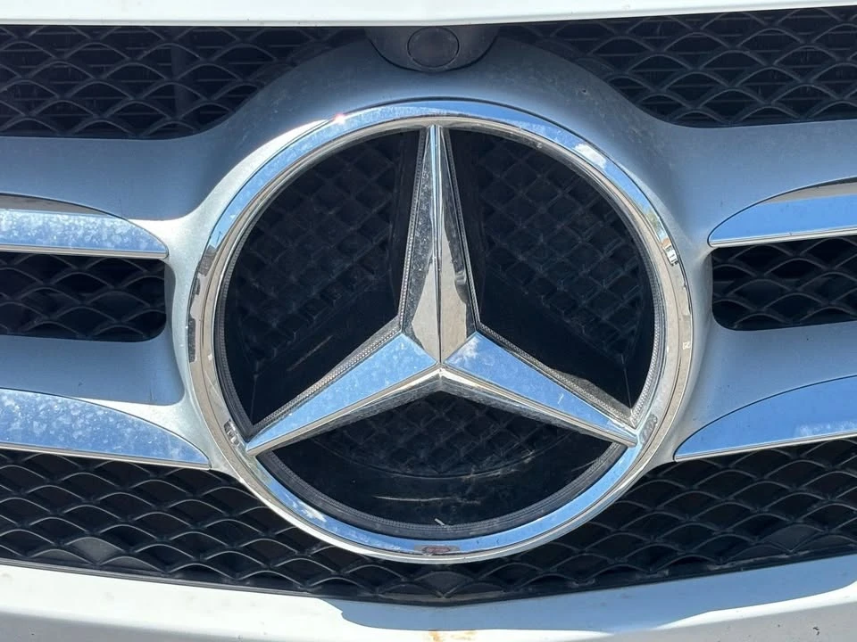 2016 Mercedes-Benz W205 C-Class - Image 9 of 11