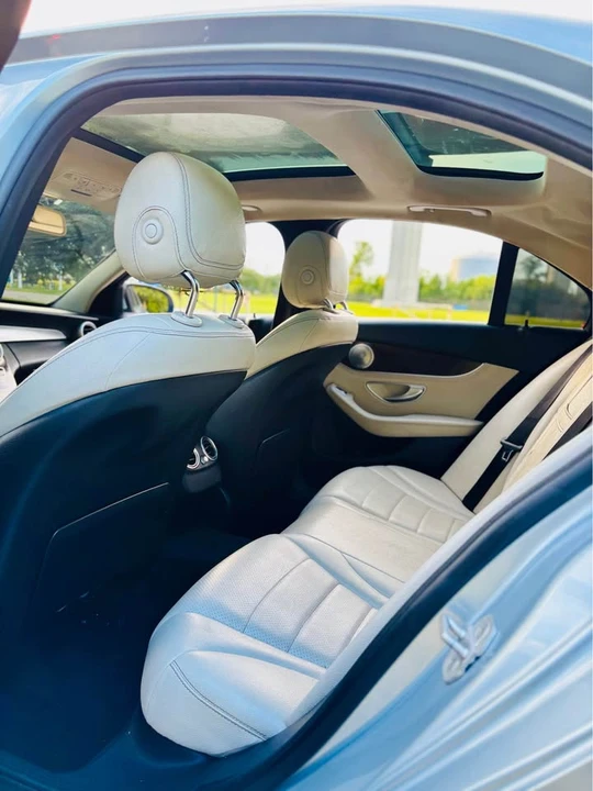 2016 Mercedes-Benz W205 C-Class - Image 13 of 20
