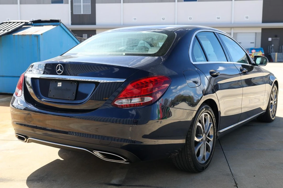 2016 Mercedes-Benz W205 C-Class - Image 11 of 12