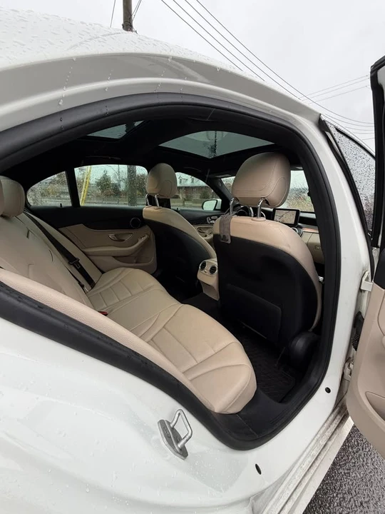 2016 Mercedes-Benz W205 C-Class - Image 19 of 20