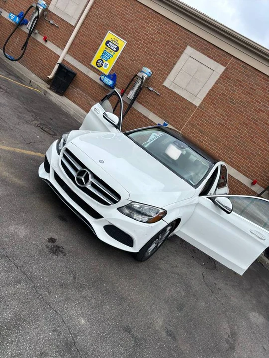 2016 Mercedes-Benz W205 C-Class - Image 5 of 11