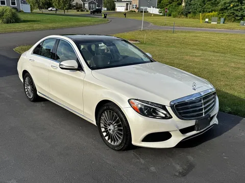 2016 Mercedes-Benz C300 4MATIC Luxury