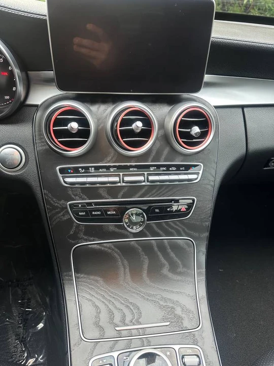 2016 Mercedes-Benz W205 C-Class - Image 12 of 20