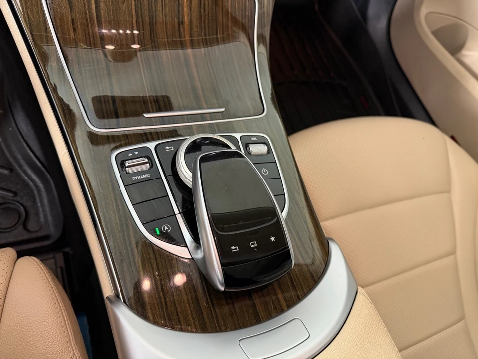 2016 Mercedes-Benz W205 C-Class - Image 19 of 21