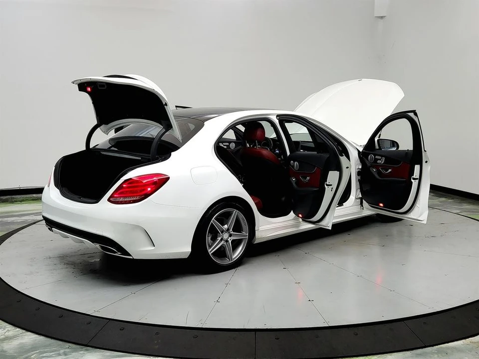 2016 Mercedes-Benz W205 C-Class - Image 11 of 21