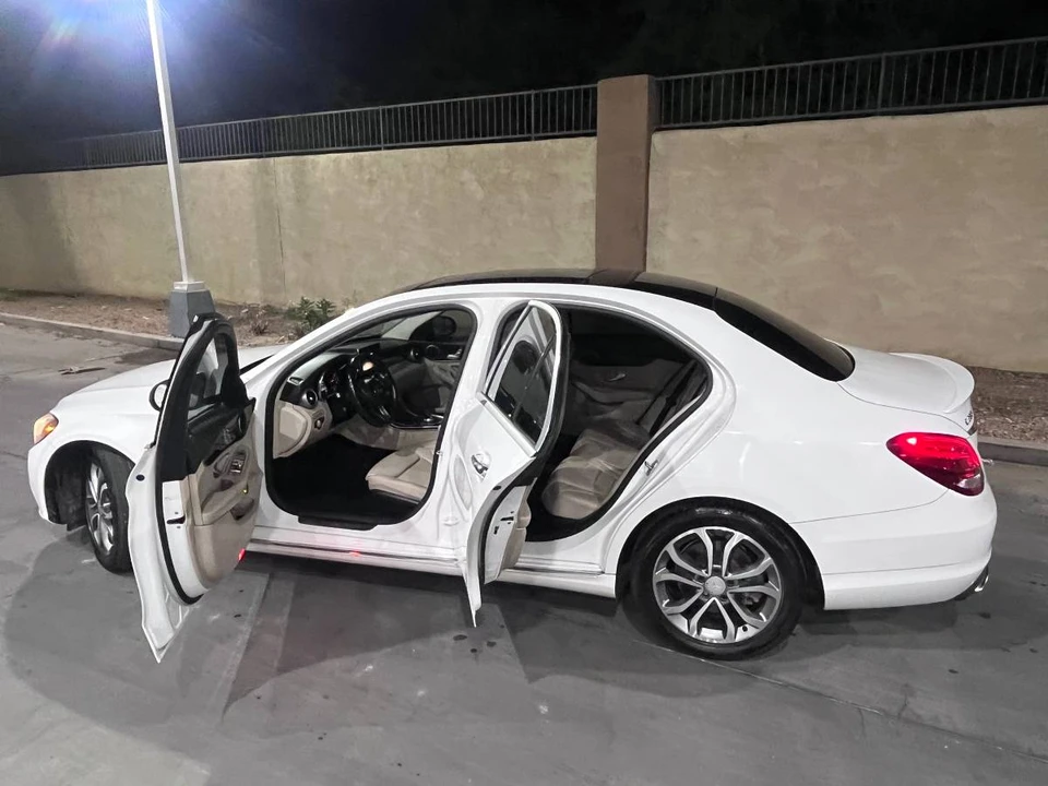 2016 Mercedes-Benz W205 C-Class - Image 11 of 12