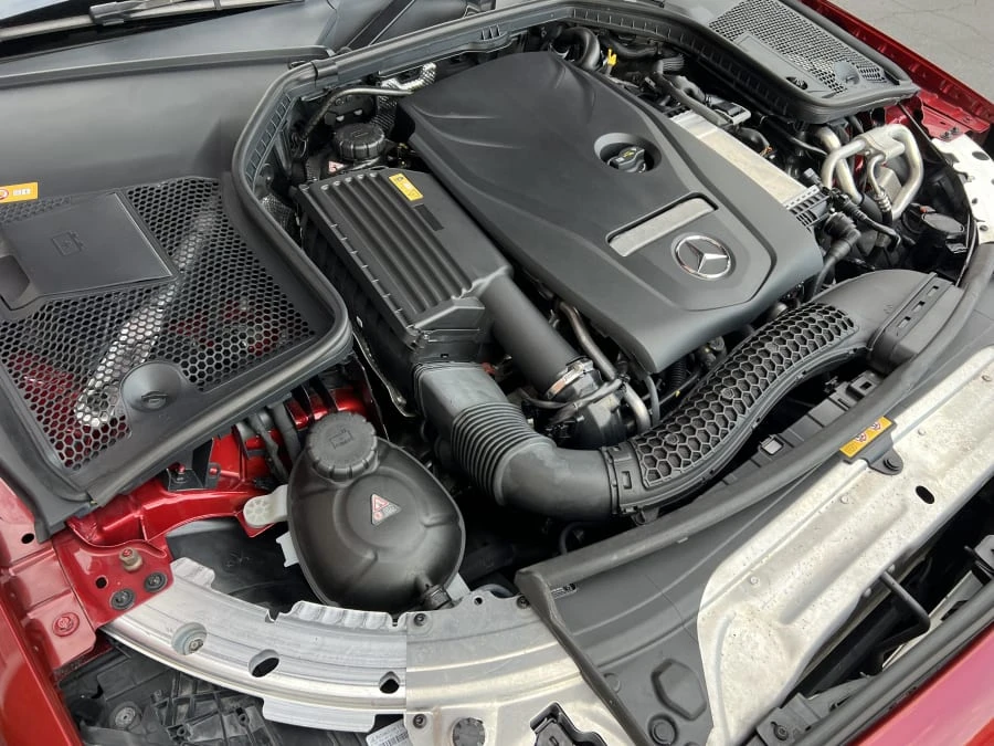 2016 Mercedes-Benz W205 C-Class - Image 9 of 10