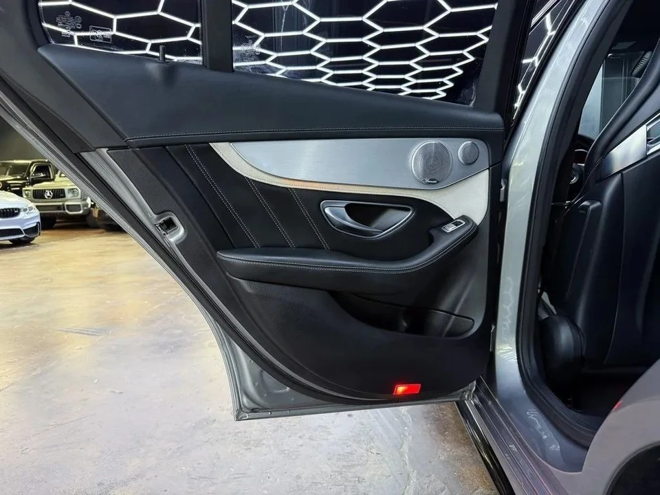 2016 Mercedes-Benz W205 C 63 AMG - Image 17 of 21