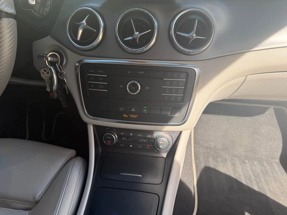 2016 Mercedes-Benz C117 CLA - Image 9 of 10