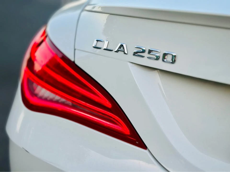 2016 Mercedes-Benz C117 CLA - Image 10 of 18