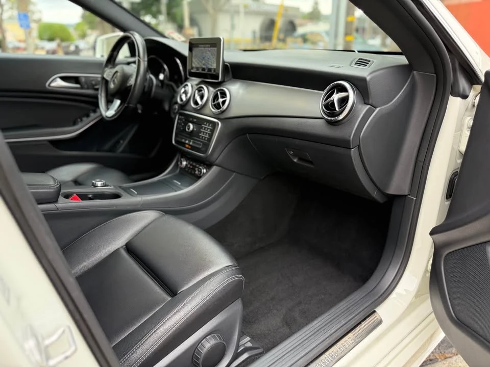 2016 Mercedes-Benz C117 CLA - Image 13 of 14