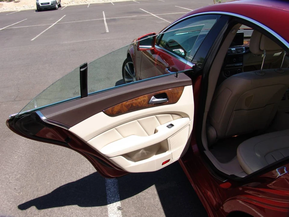 2016 Mercedes-Benz C218 CLS-Class - Image 9 of 21