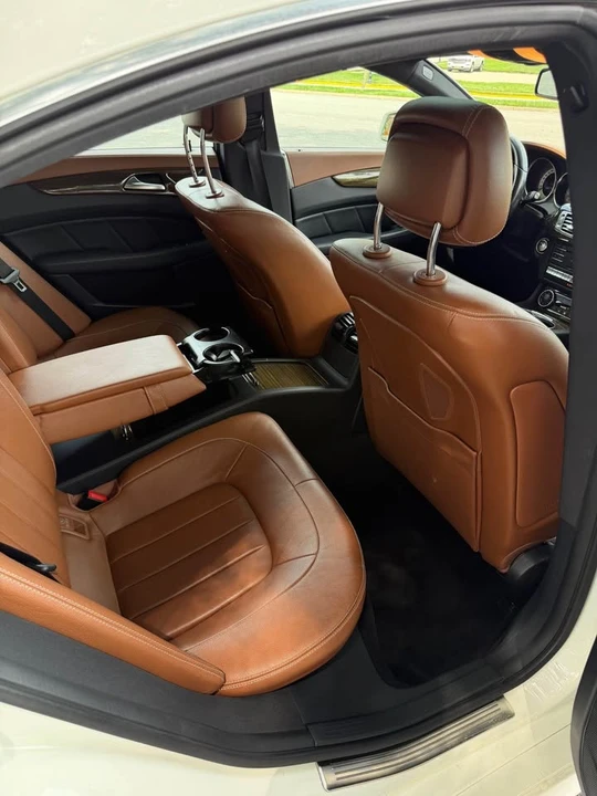 2016 Mercedes-Benz C218 CLS-Class - Image 9 of 18