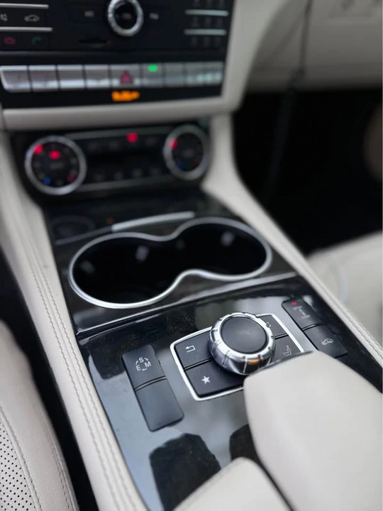 2016 Mercedes-Benz C218 CLS-Class - Image 9 of 19