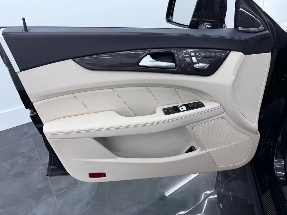 2016 Mercedes-Benz C218 CLS-Class - Image 12 of 20