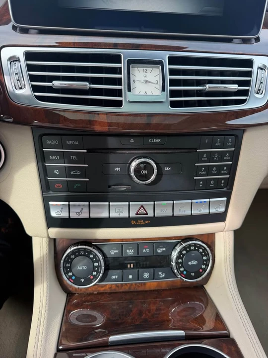 2016 Mercedes-Benz C218 CLS-Class - Image 14 of 19