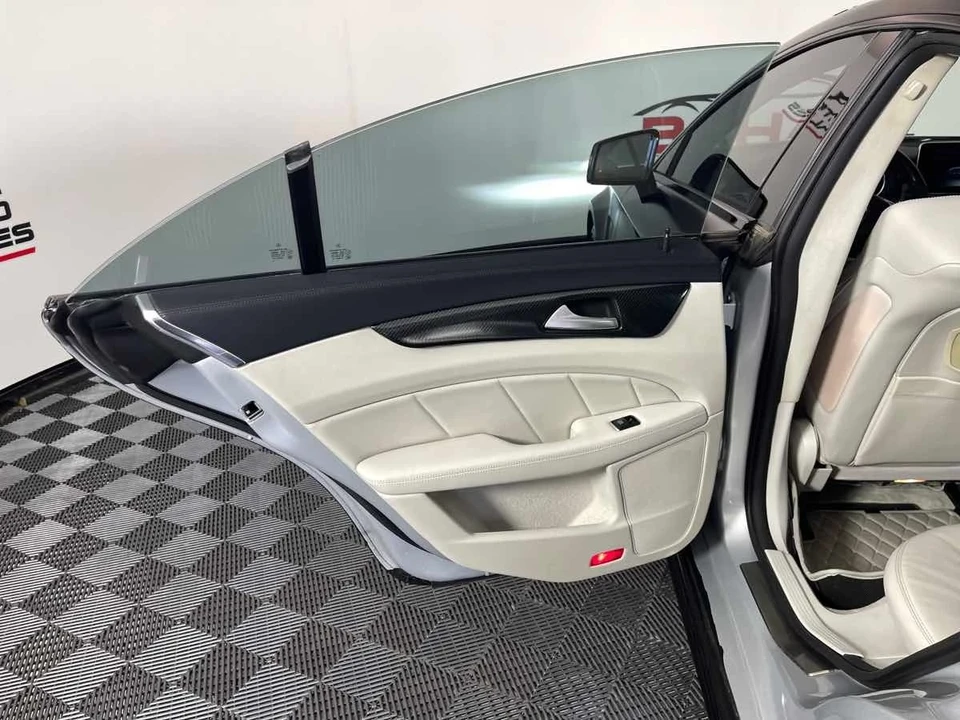 2016 Mercedes-Benz C218 CLS-Class - Image 14 of 21