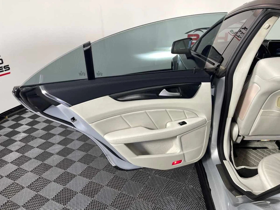 2016 Mercedes-Benz C218 CLS-Class - Image 13 of 21