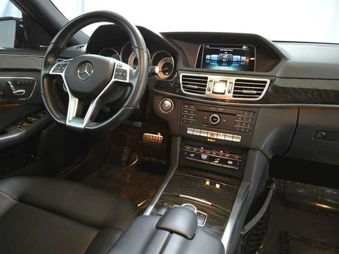 2016 Mercedes-Benz W212 E-Class - Image 11 of 20