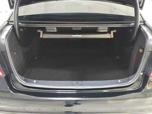 2016 Mercedes-Benz W212 E-Class - Image 14 of 20