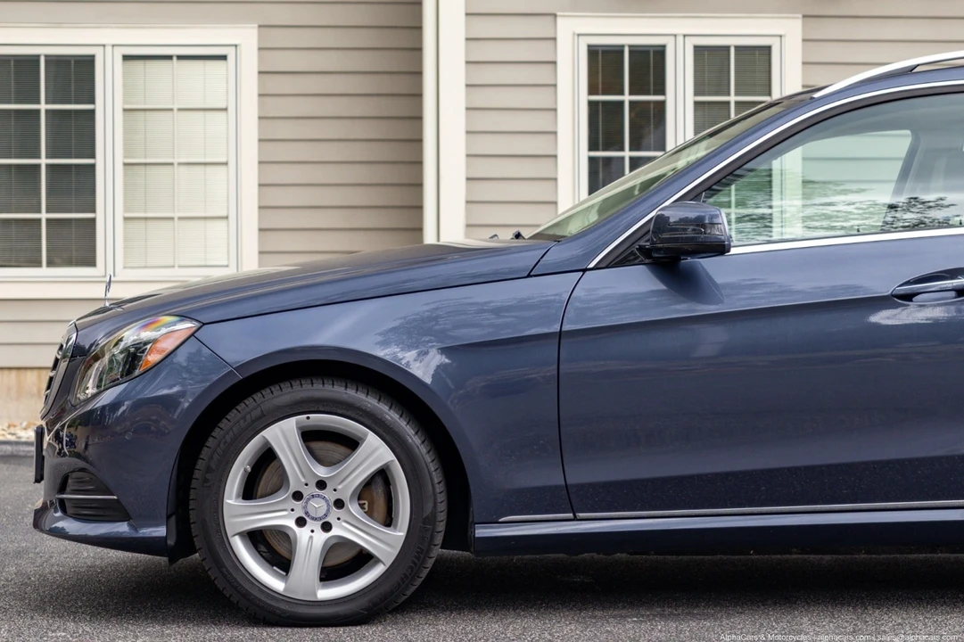 2016 Mercedes-Benz W212 E-Class - Image 14 of 21