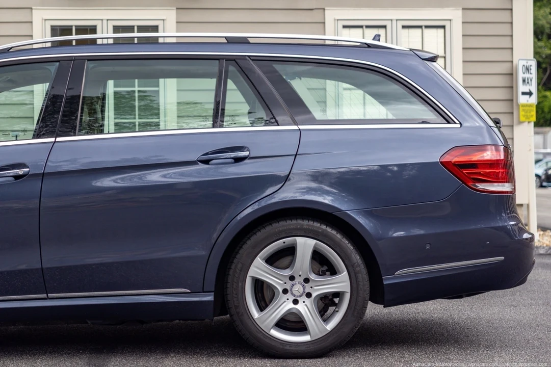 2016 Mercedes-Benz W212 E-Class - Image 15 of 21