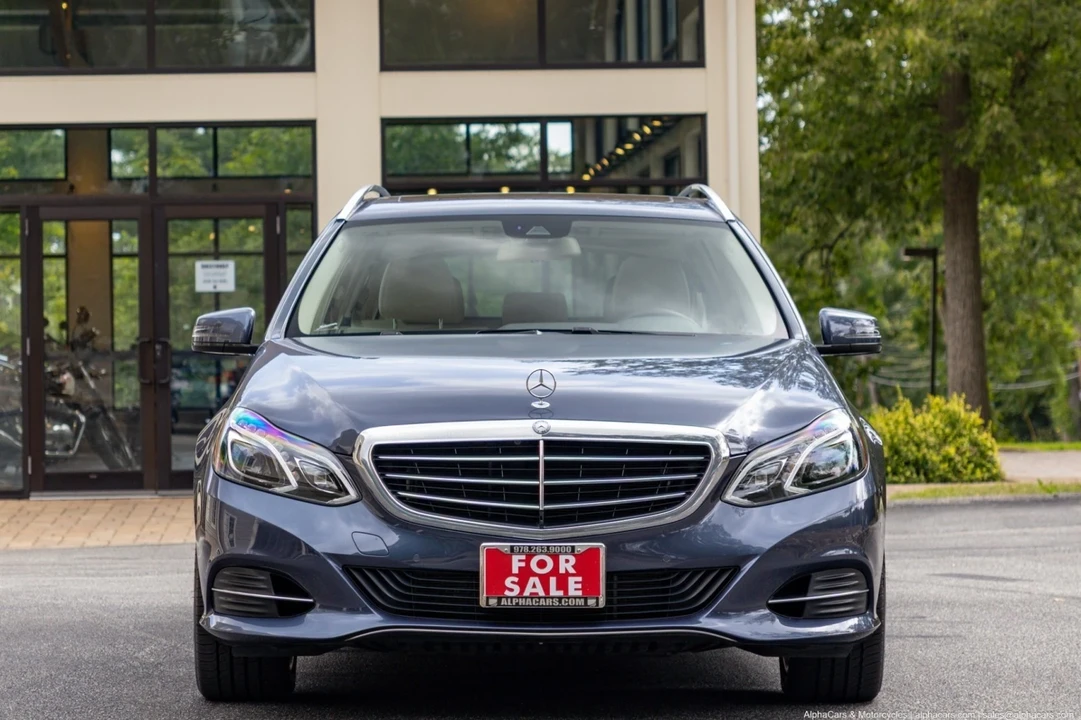 2016 Mercedes-Benz W212 E-Class - Image 2 of 21