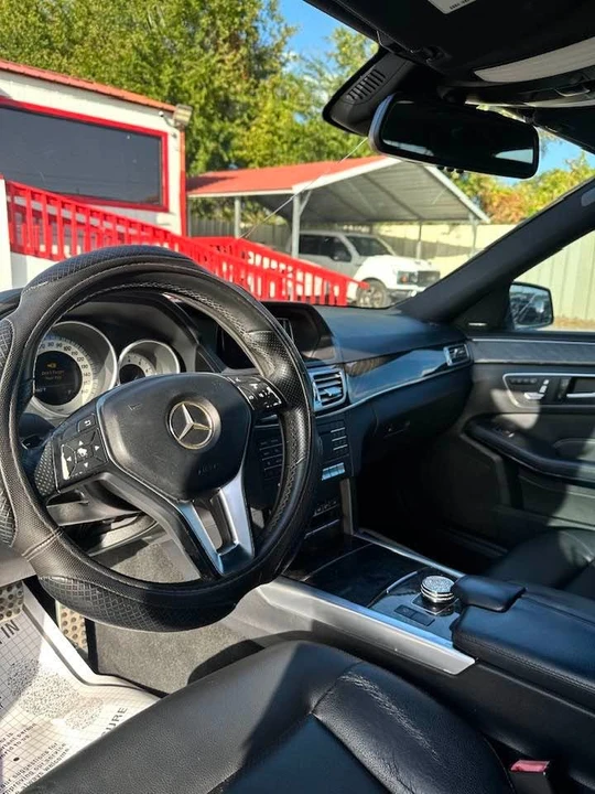 2016 Mercedes-Benz W212 E-Class - Image 8 of 18