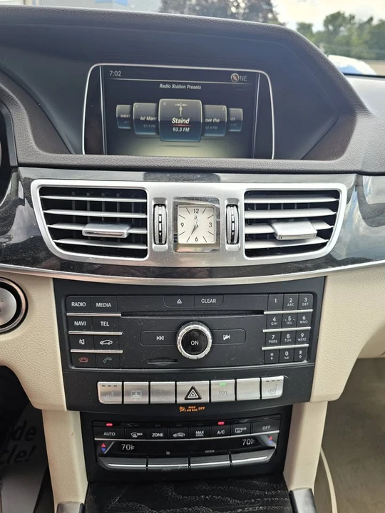 2016 Mercedes-Benz W212 E-Class - Image 12 of 20
