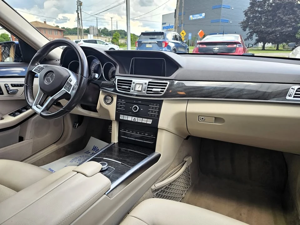 2016 Mercedes-Benz W212 E-Class - Image 6 of 20
