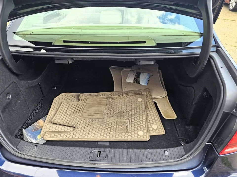 2016 Mercedes-Benz W212 E-Class - Image 18 of 20