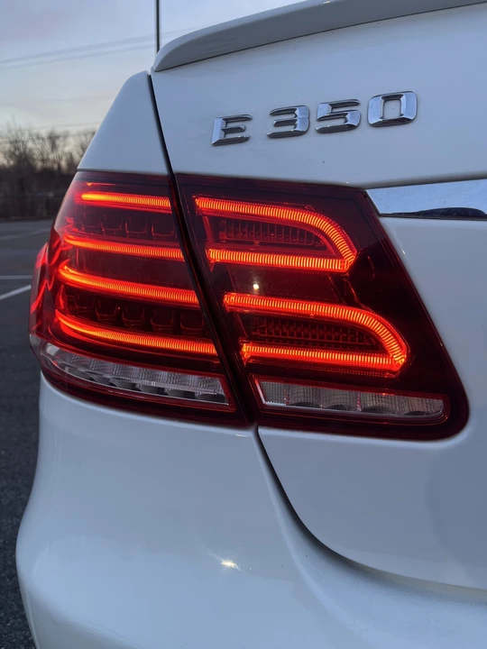 2016 Mercedes-Benz W212 E-Class - Image 30 of 31