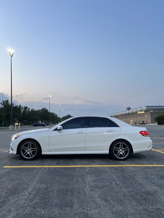 2016 Mercedes-Benz W212 E-Class - Image 4 of 9