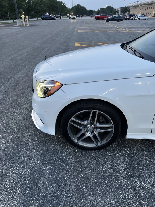 2016 Mercedes-Benz W212 E-Class - Image 3 of 9