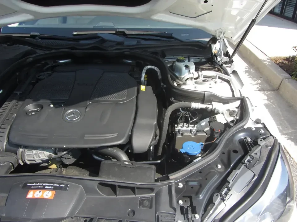 2016 Mercedes-Benz W212 E-Class - Image 20 of 20