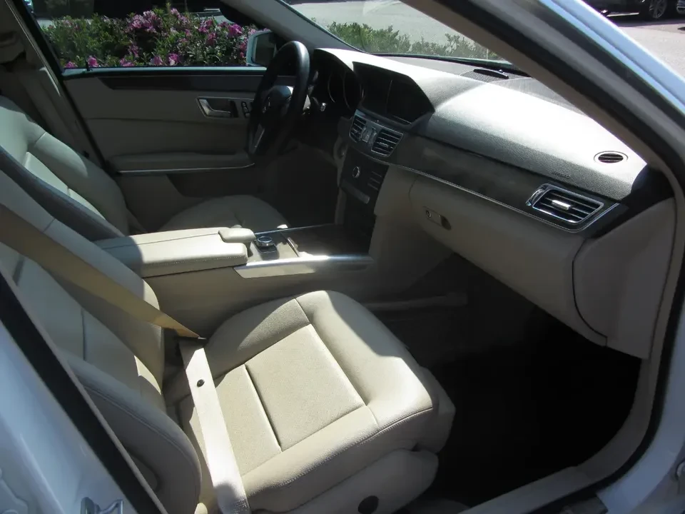 2016 Mercedes-Benz W212 E-Class - Image 14 of 20