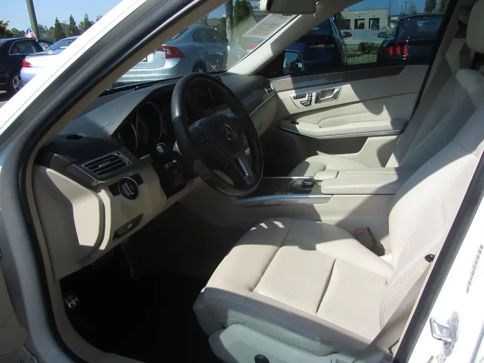 2016 Mercedes-Benz W212 E-Class - Image 6 of 20
