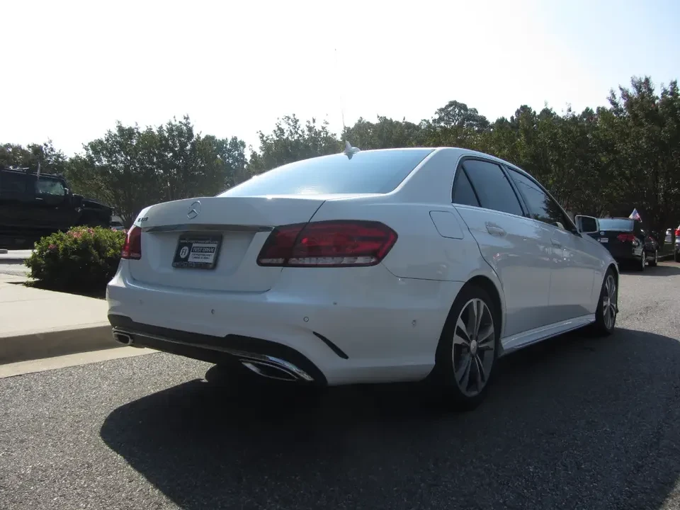 2016 Mercedes-Benz W212 E-Class - Image 4 of 20