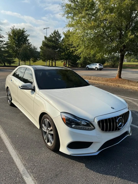 2016 Mercedes-Benz W212 E-Class - Image 16 of 20
