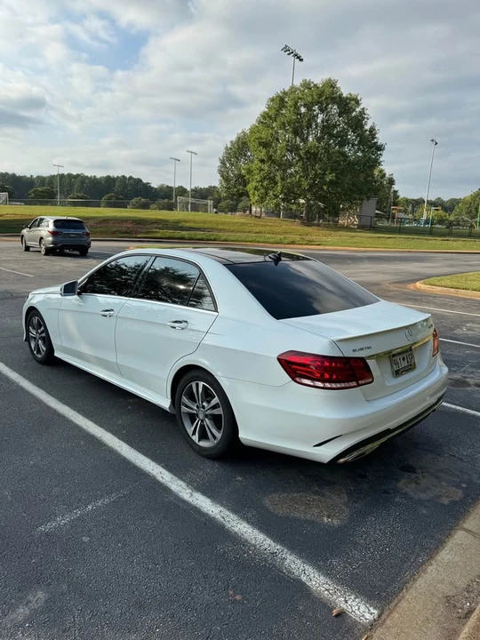 2016 Mercedes-Benz W212 E-Class - Image 6 of 20