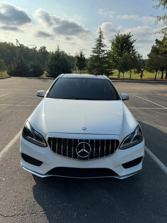 2016 Mercedes-Benz W212 E-Class - Image 17 of 20