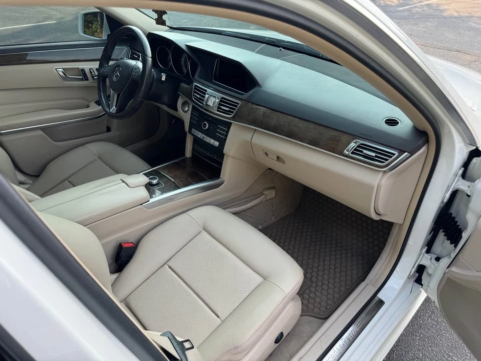 2016 Mercedes-Benz W212 E-Class - Image 8 of 20