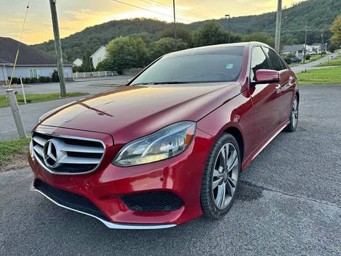 2016 Mercedes-Benz E-Class E 320 4MATIC Sedan 4D