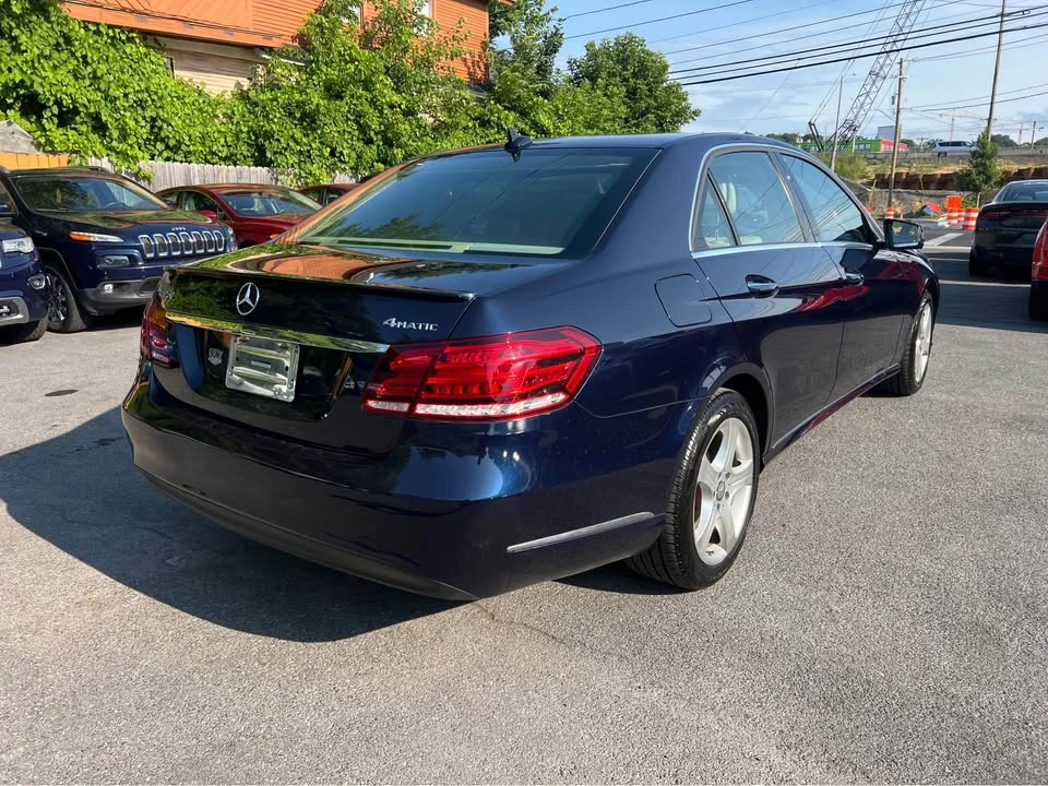 2016 Mercedes-Benz W212 E-Class - Image 6 of 10