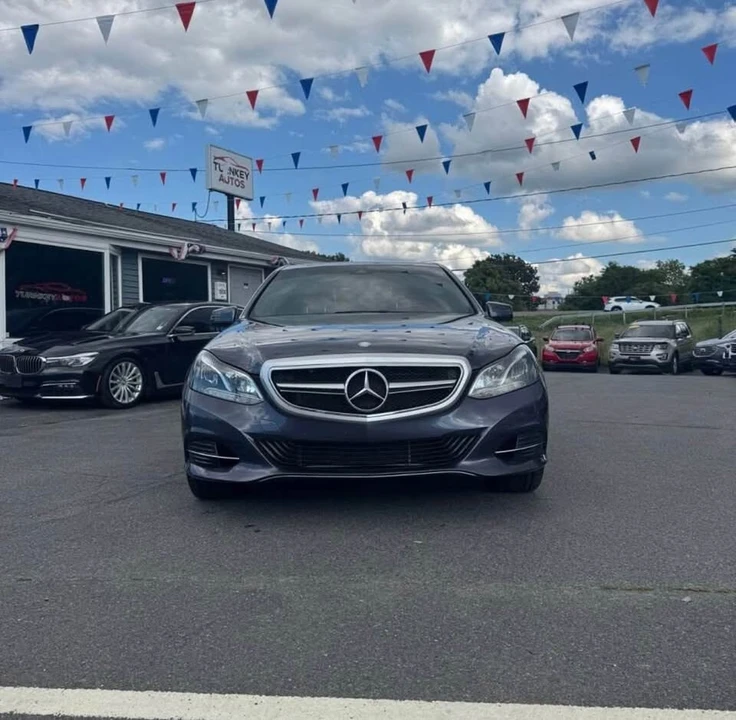 2016 Mercedes-Benz W212 E-Class - Image 2 of 13