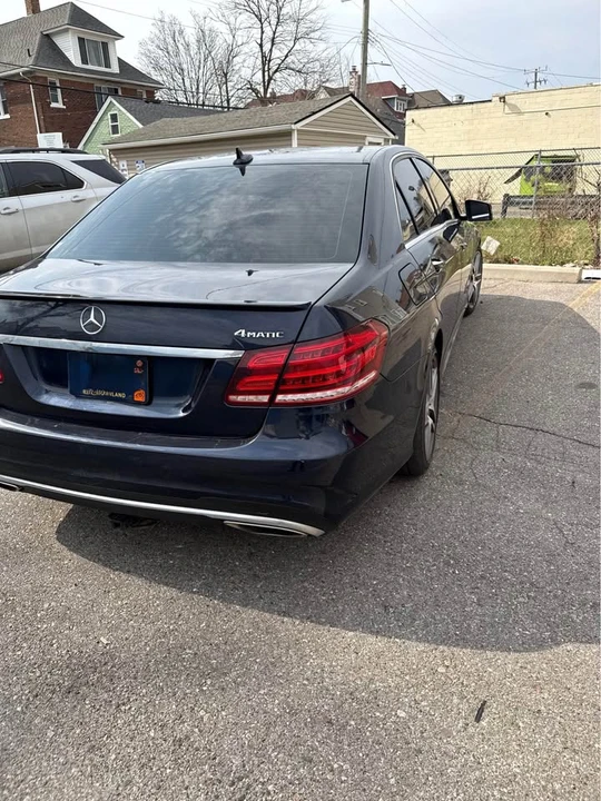 2016 Mercedes-Benz W212 E-Class - Image 2 of 7